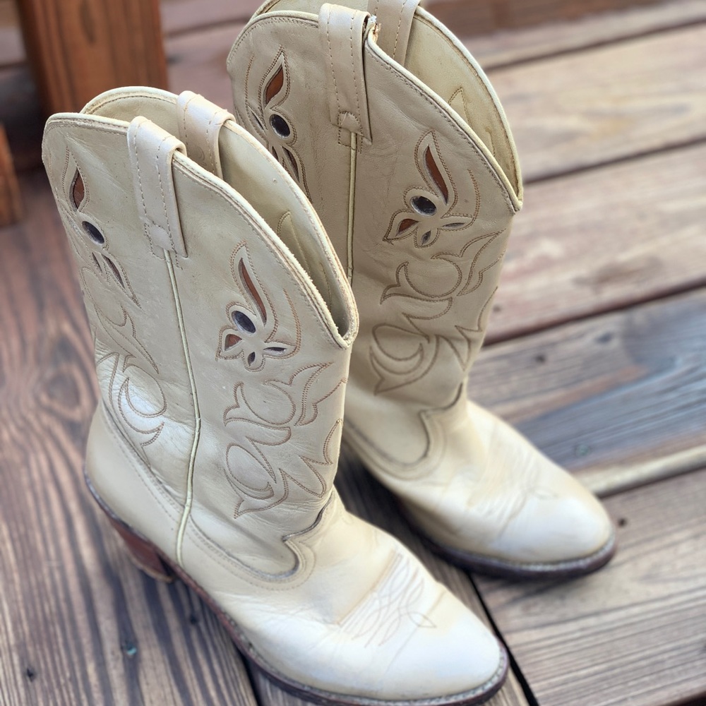 REAL LEATHER Vintage Cowboy boots!
